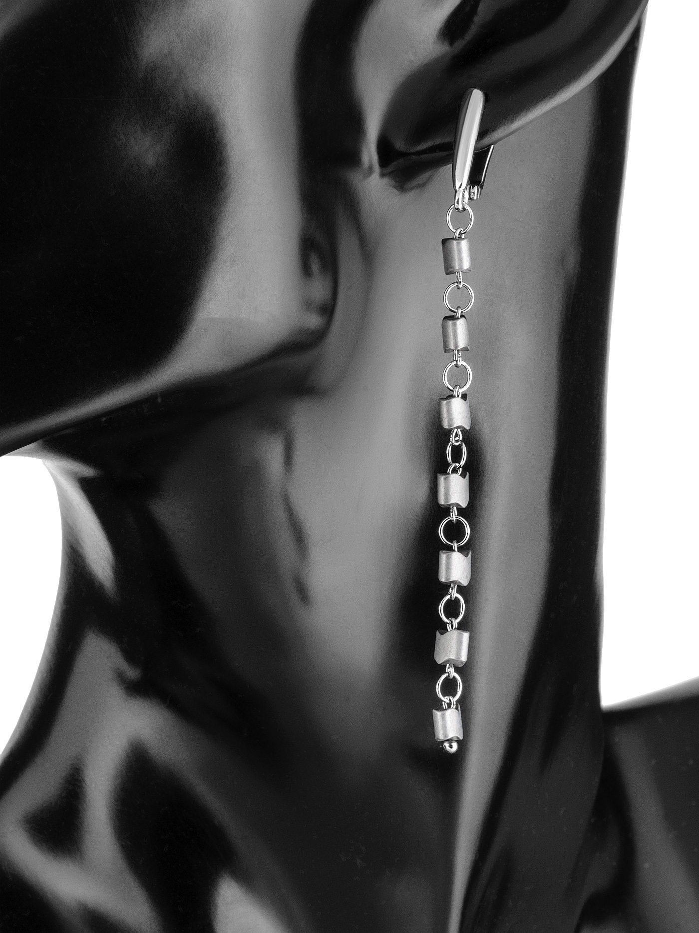 Длинные женские дизайнерские серьги с натуральным гематитом серого цвета