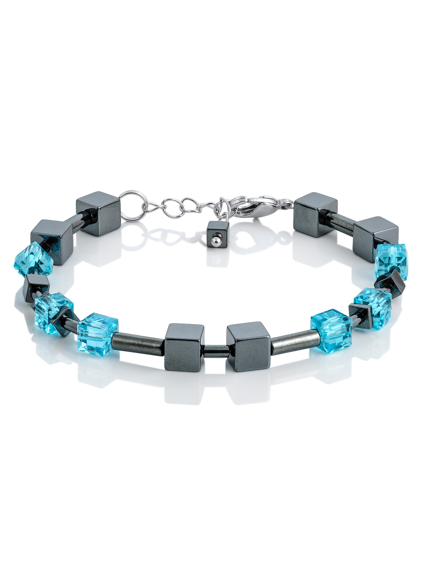 Дизайнерский геометрический браслет на руку с кубиками натурального гематита и голубыми кристаллами
