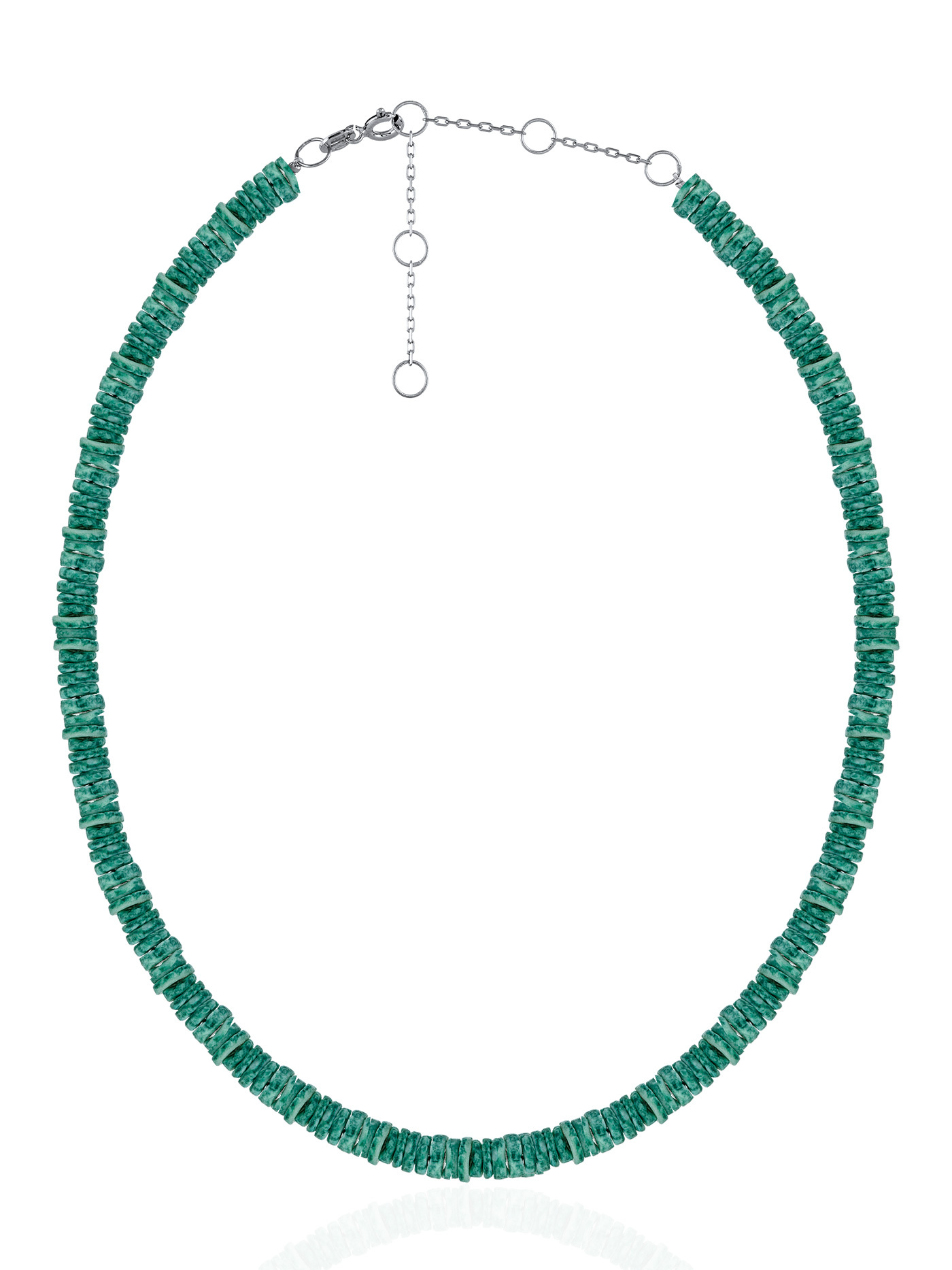 Зеленый серебряный ювелирный чокер (ожерелье, колье) из натурального зеленого коралла